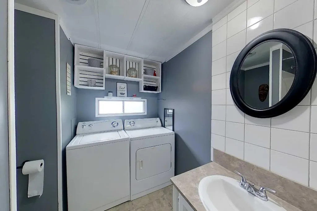 404 6 Avenue NW Slave Lake AB T0G 2A1