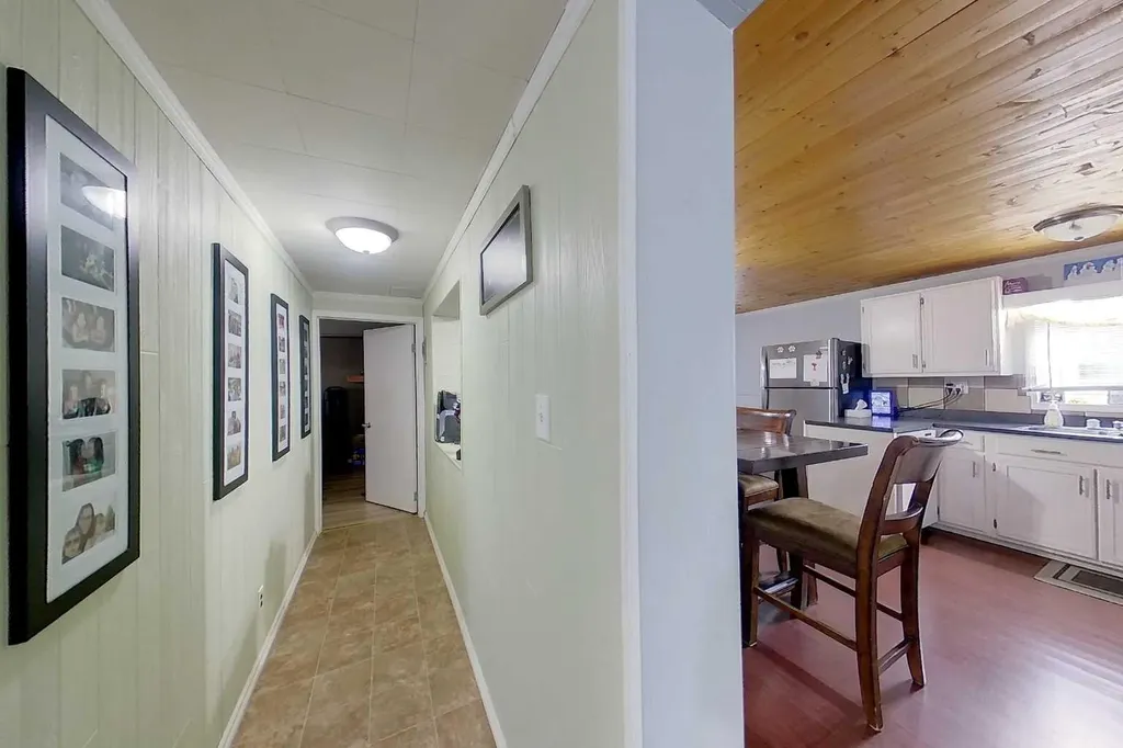 404 6 Avenue NW Slave Lake AB T0G 2A1