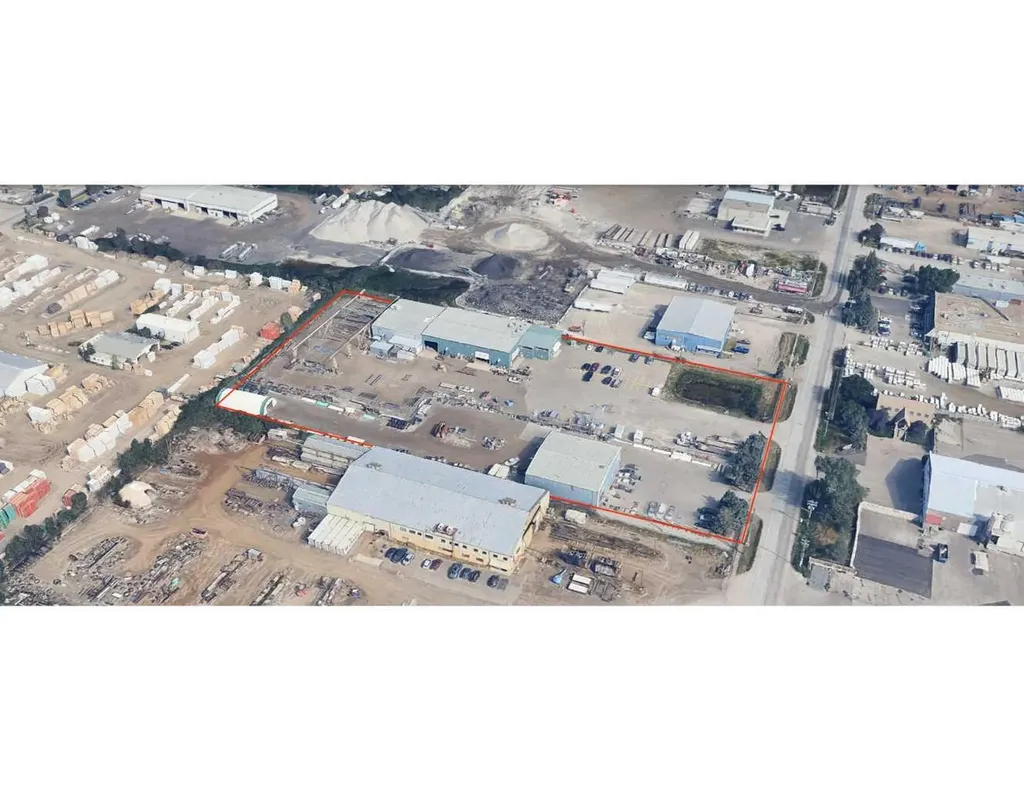 9415 48 Street SE Calgary AB T2C 2T3