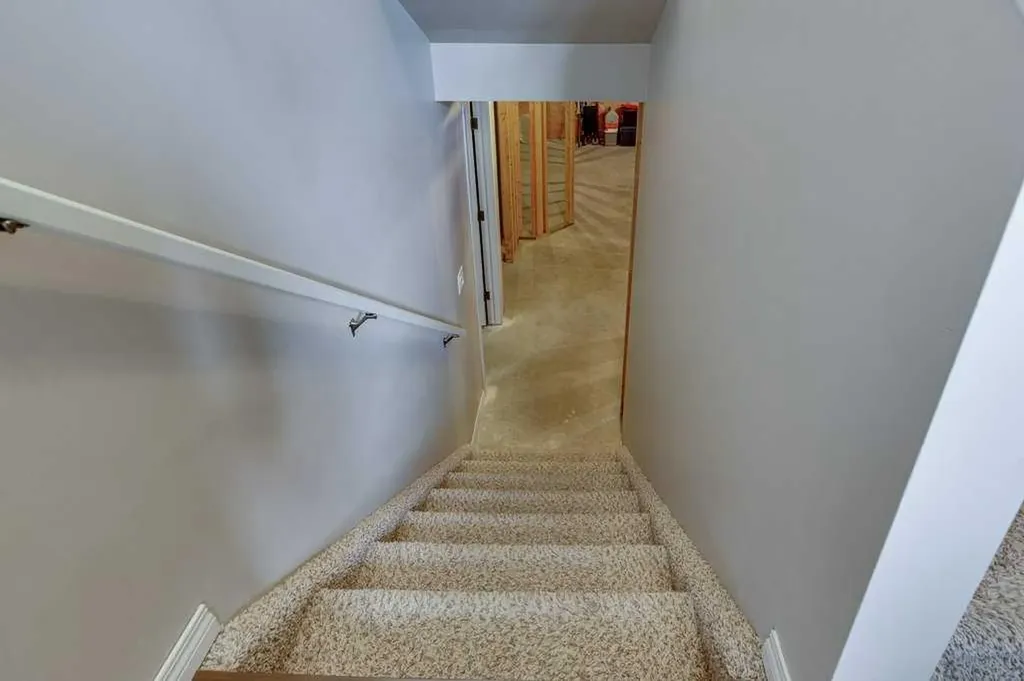 39 Isaacson Crescent Red Deer AB T4R3N1