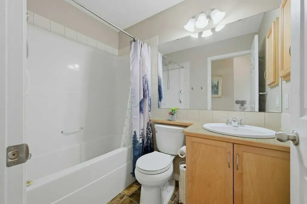 358 Prestwick Circle SE Calgary AB T2Z 4P4