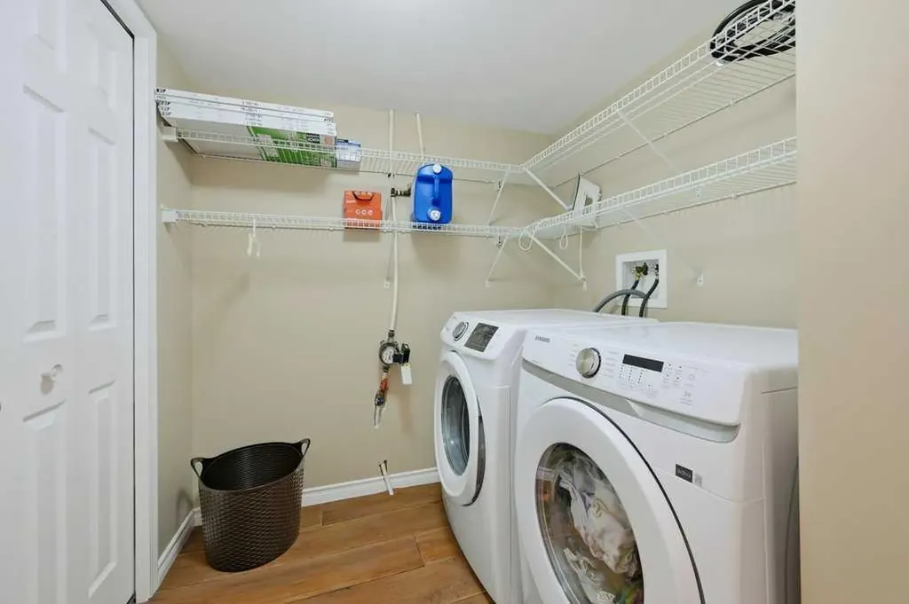 358 Prestwick Circle SE Calgary AB T2Z 4P4