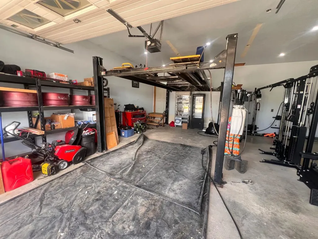 1114 6 Avenue W Beaverlodge AB T0H 0C0