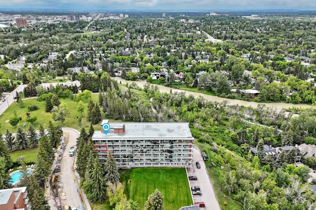 3339 Rideau Place SW Calgary AB T2S 1Z5