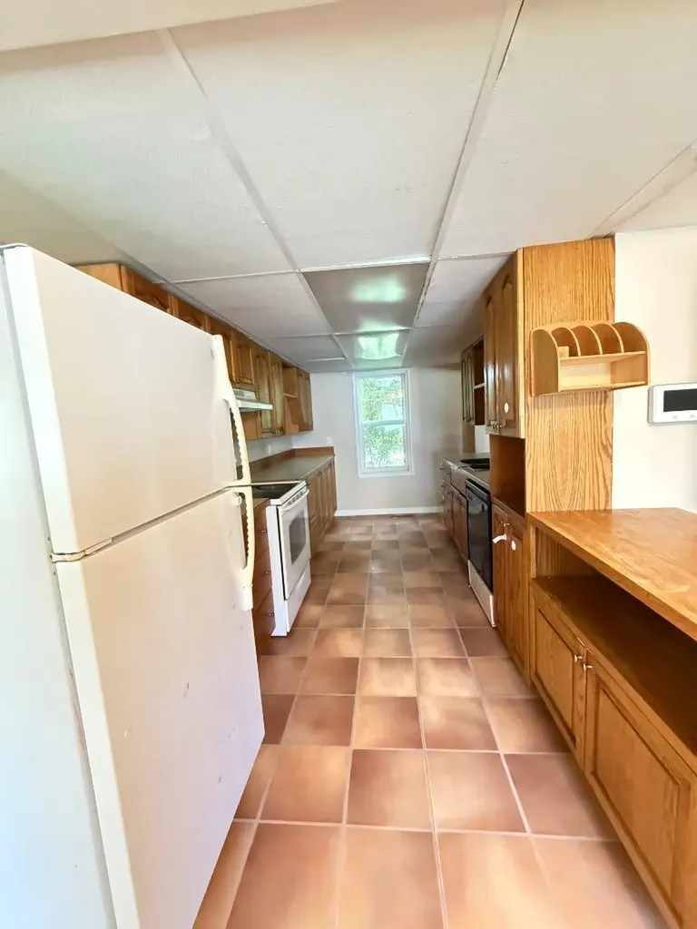 4904 58th Avenue High Prairie AB T0G 1E0