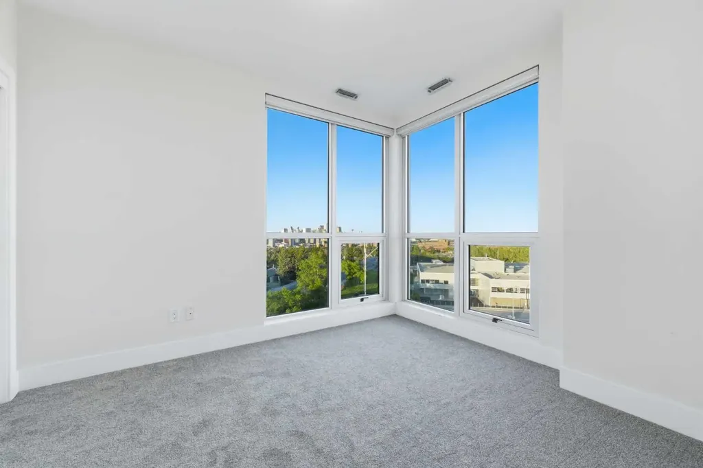 2505 17 Avenue SW Calgary AB T3E 7V3