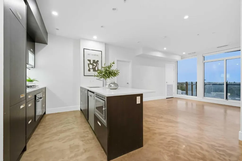 2505 17 Avenue SW Calgary AB T3E 7V3