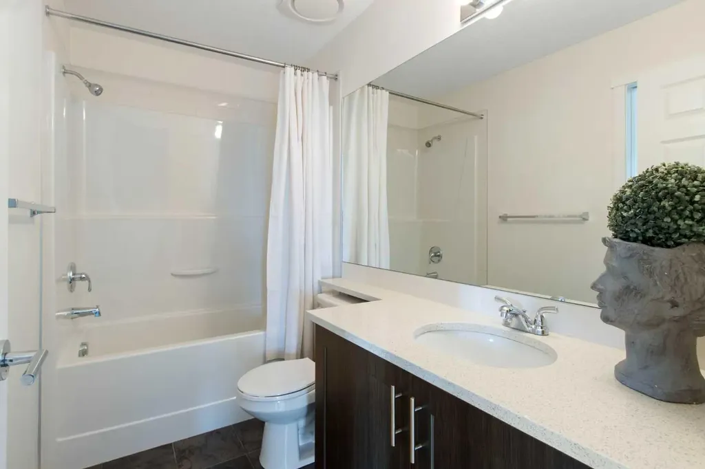 215 Legacy Boulevard SE Calgary AB T2X 3Z7