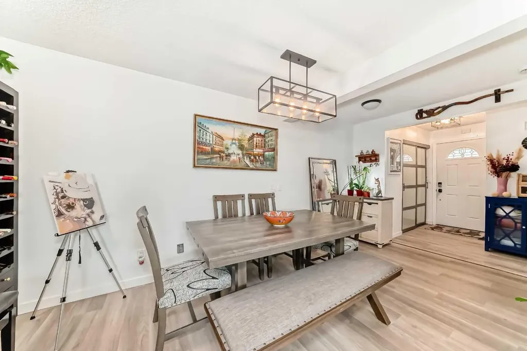 1155 Falconridge Drive NE Calgary AB T3J1E1
