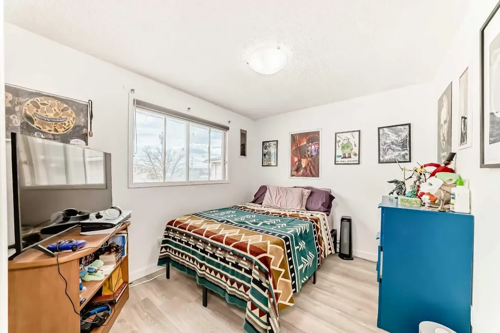 1155 Falconridge Drive NE Calgary AB T3J1E1