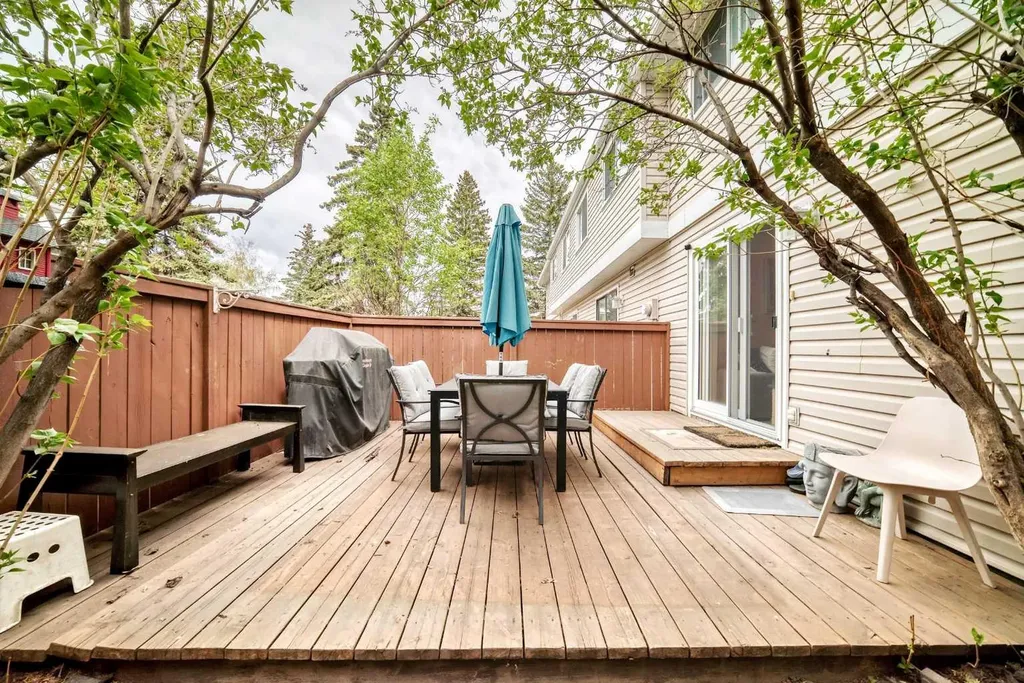 1155 Falconridge Drive NE Calgary AB T3J1E1