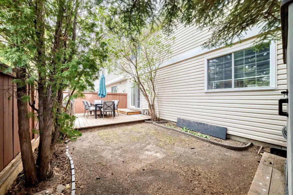 1155 Falconridge Drive NE Calgary AB T3J1E1