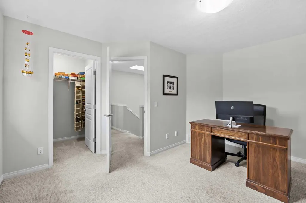 3408 16 Street SW Calgary AB T2T 6E5