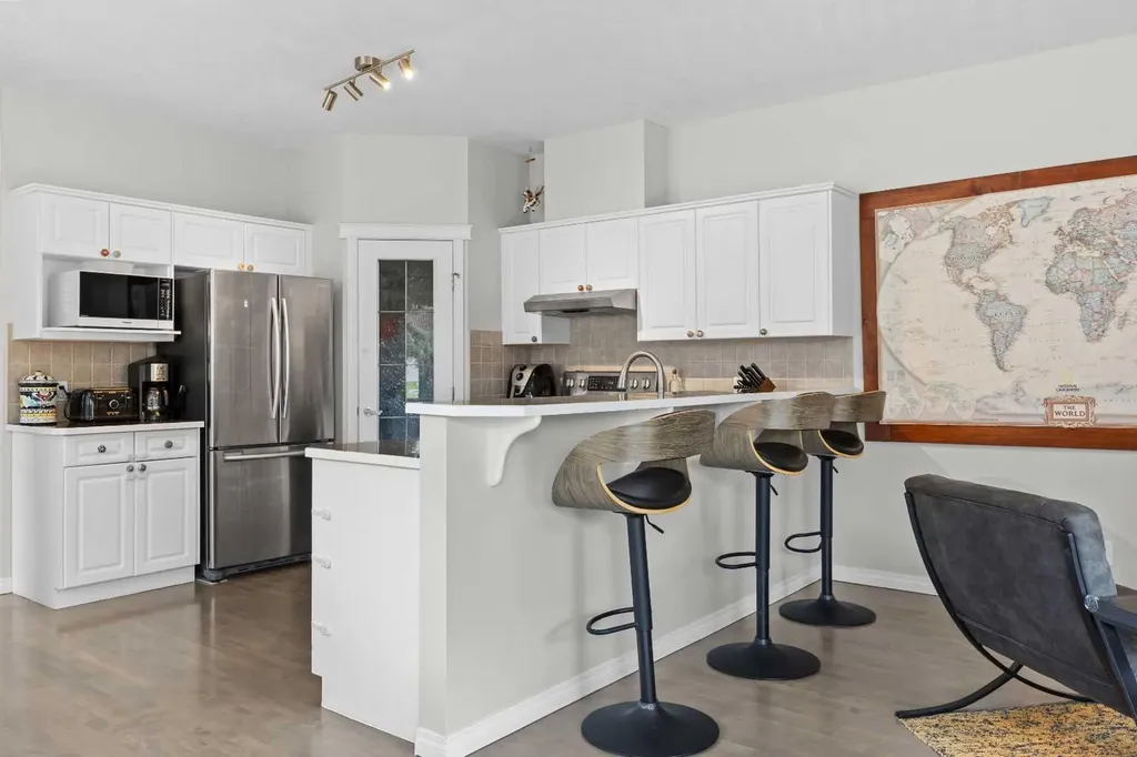 3408 16 Street SW Calgary AB T2T 6E5