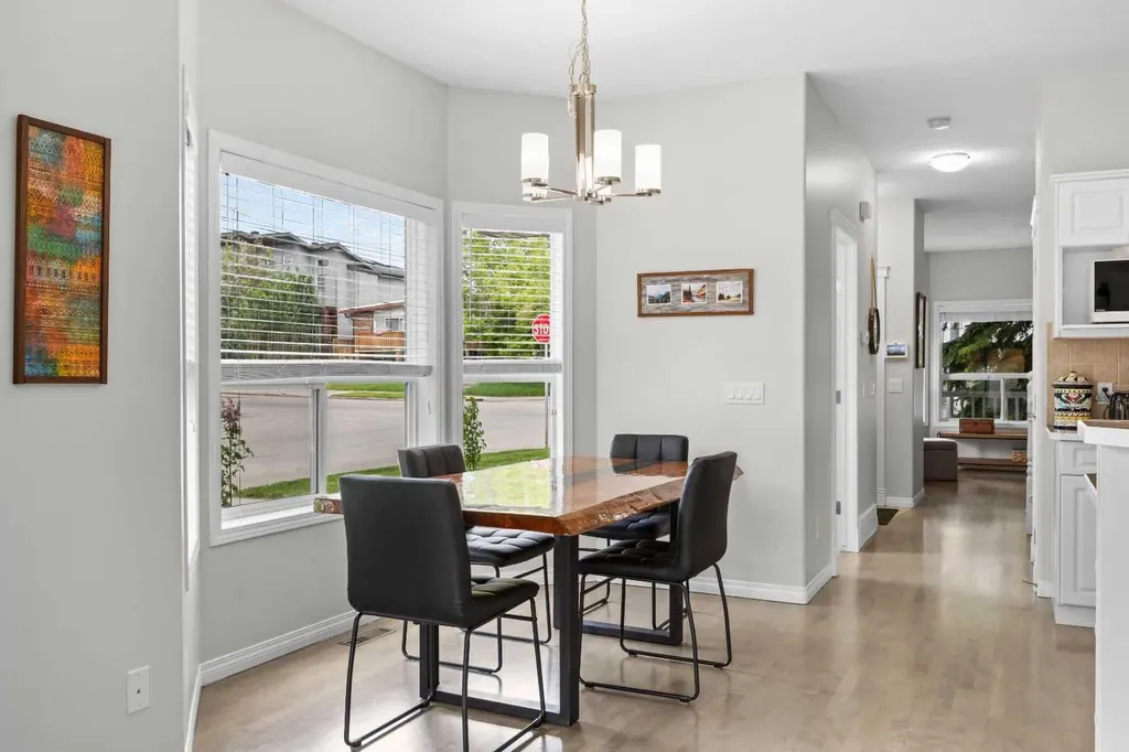 3408 16 Street SW Calgary AB T2T 6E5
