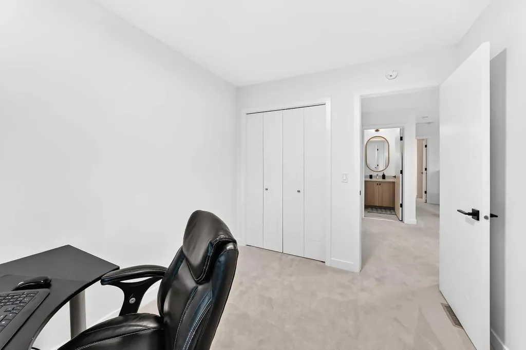 103 Mill Road Cochrane AB T4C 3G7