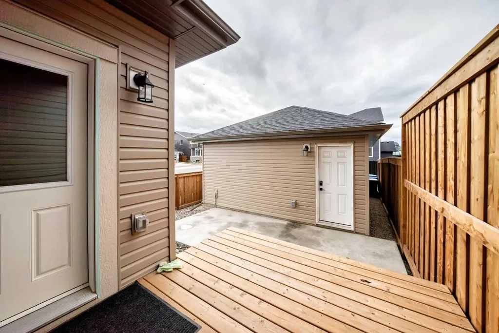 103 Mill Road Cochrane AB T4C 3G7