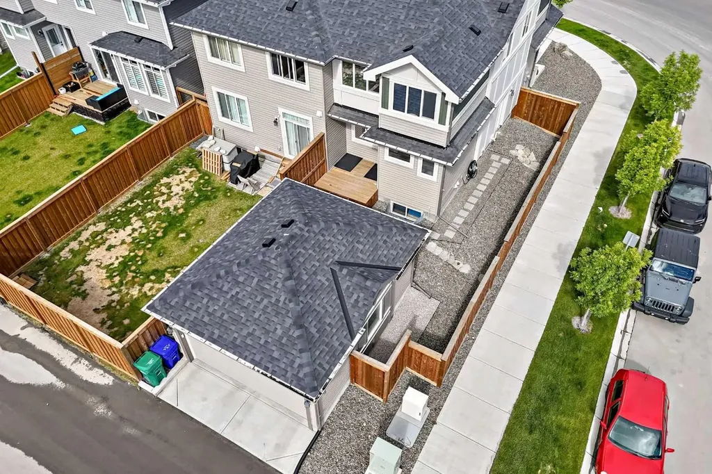 103 Mill Road Cochrane AB T4C 3G7