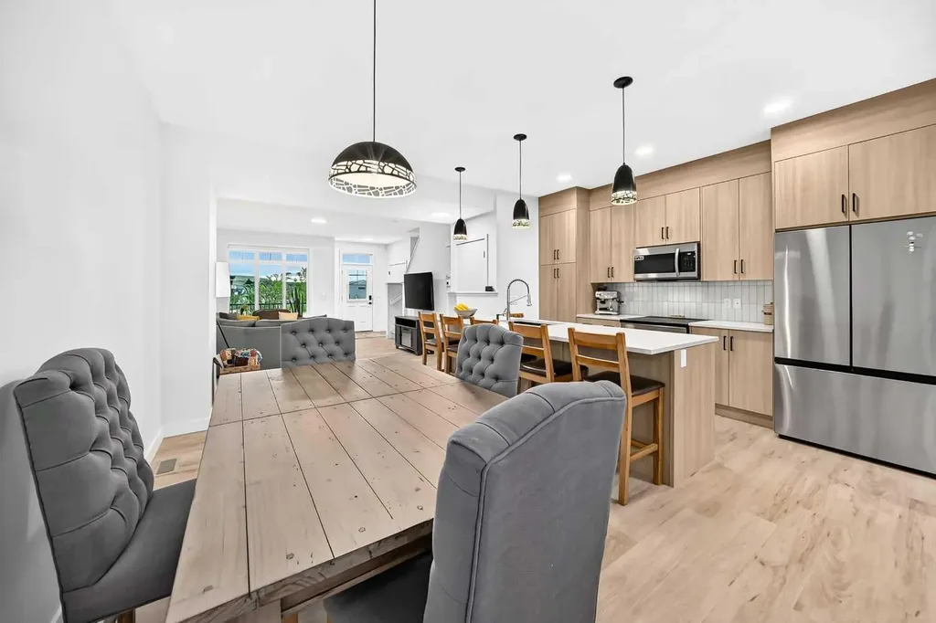 103 Mill Road Cochrane AB T4C 3G7