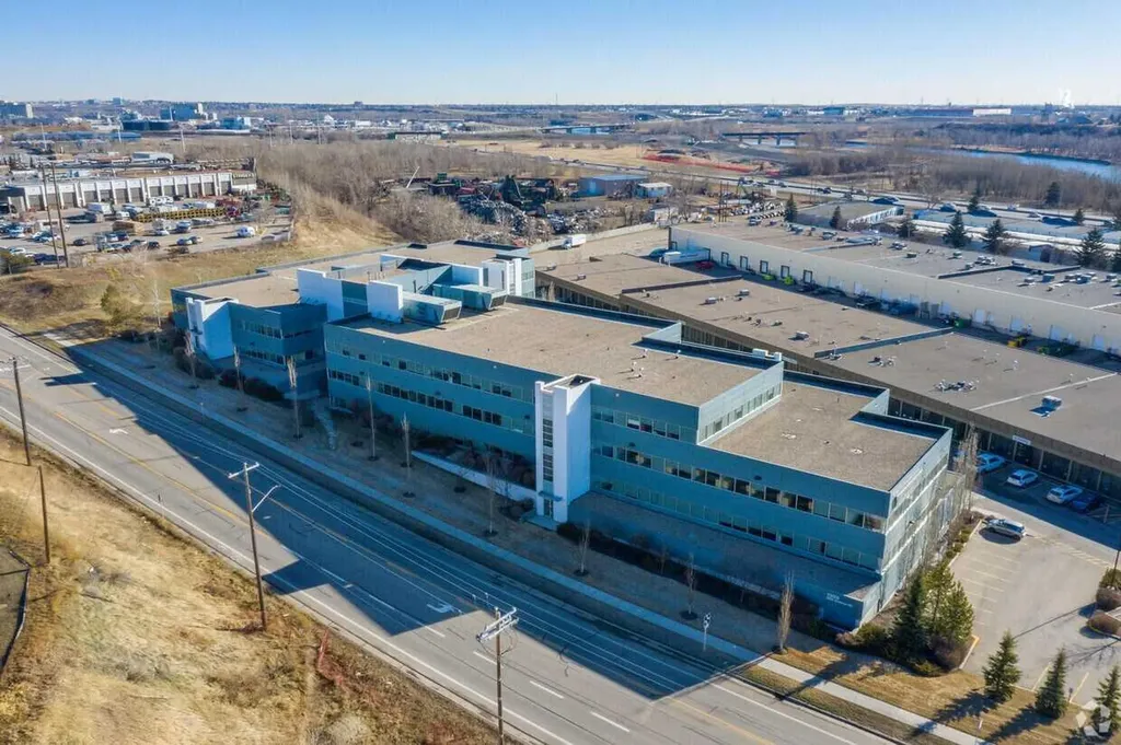 1200 59 Avenue SE Calgary AB T2H 2M4