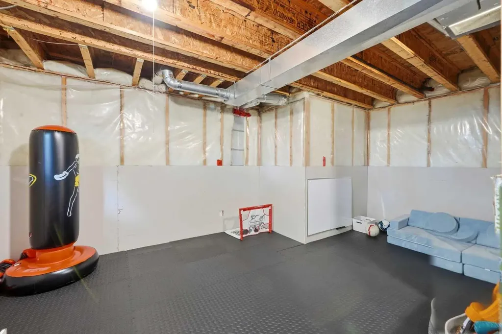 13 Drake Landing Way Okotoks AB T1S 0B9