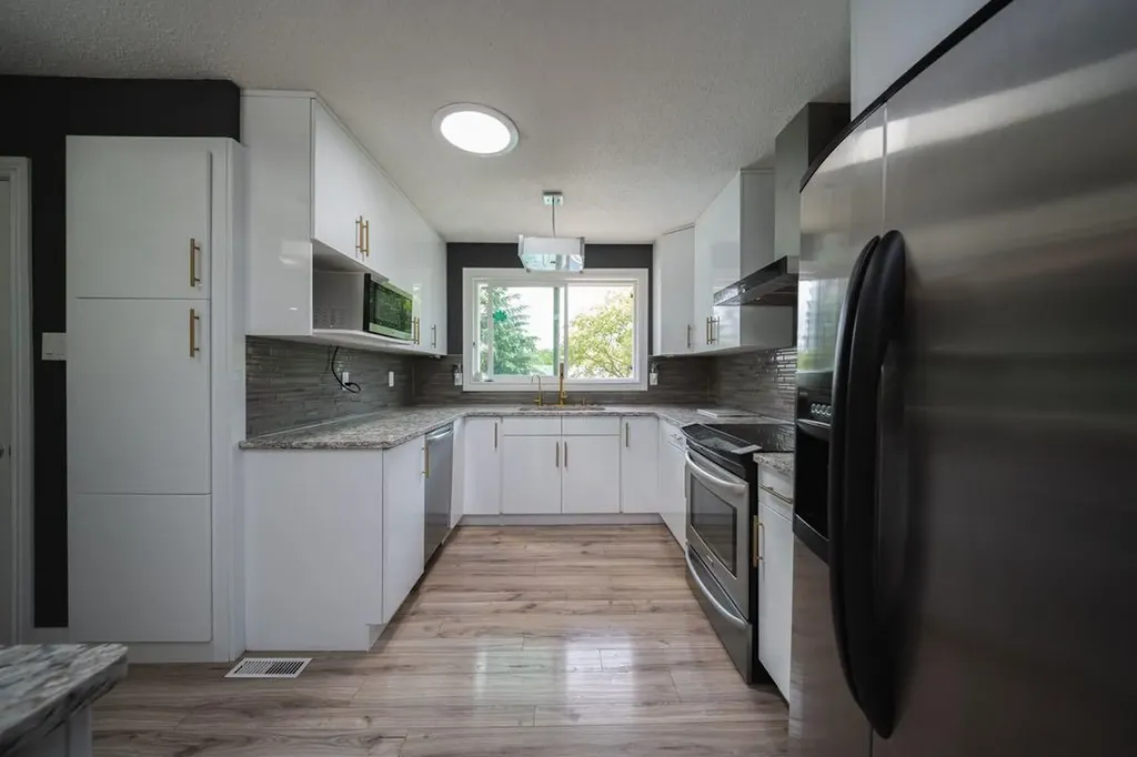 773 Timberline Drive Fort Mcmurray AB T9K 1B1