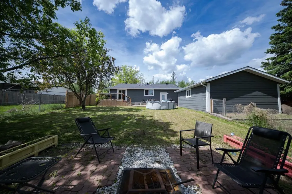 773 Timberline Drive Fort Mcmurray AB T9K 1B1