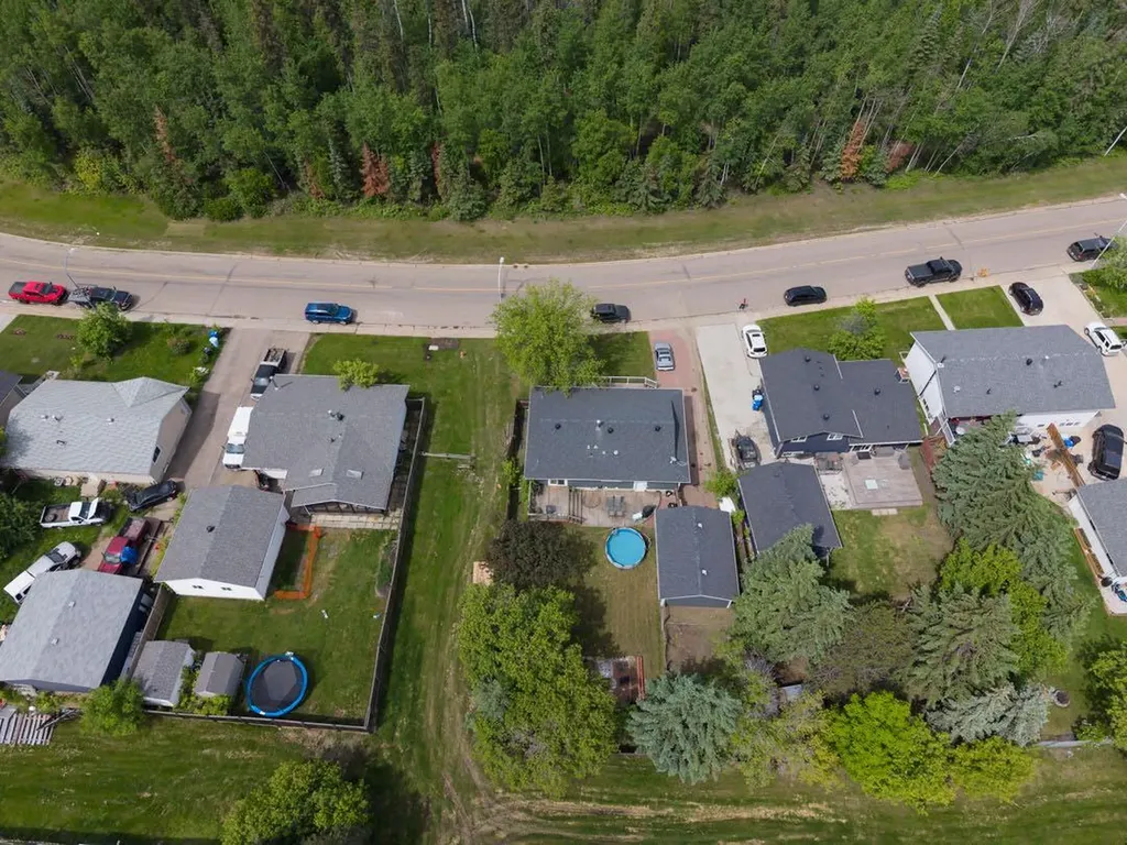 773 Timberline Drive Fort Mcmurray AB T9K 1B1