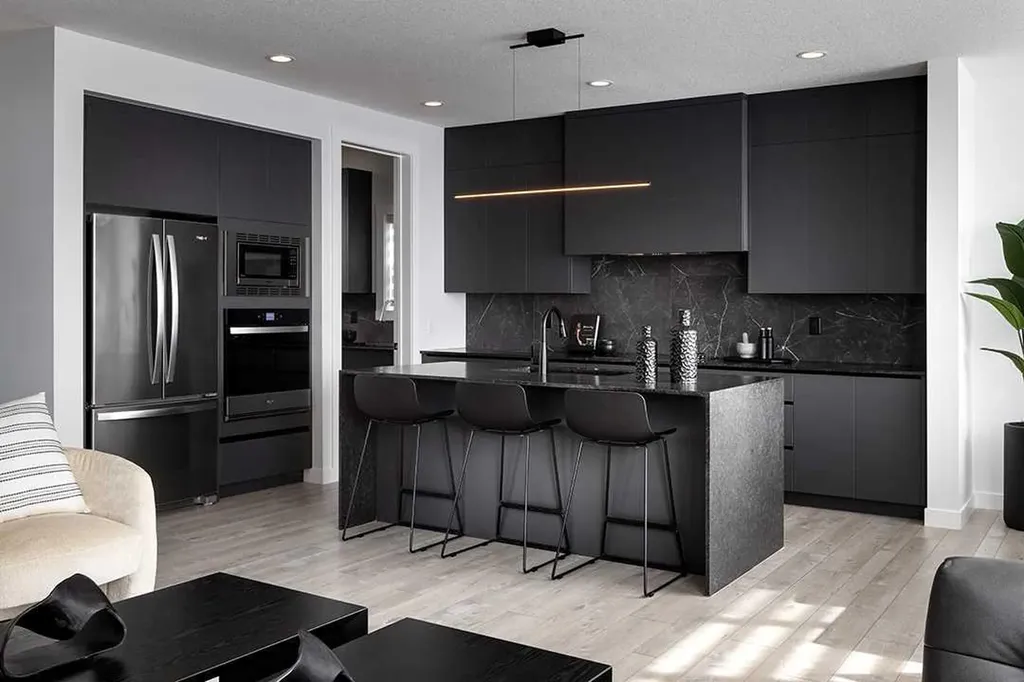 259 Corner Glen Gardens NE Calgary AB T3N 2P7