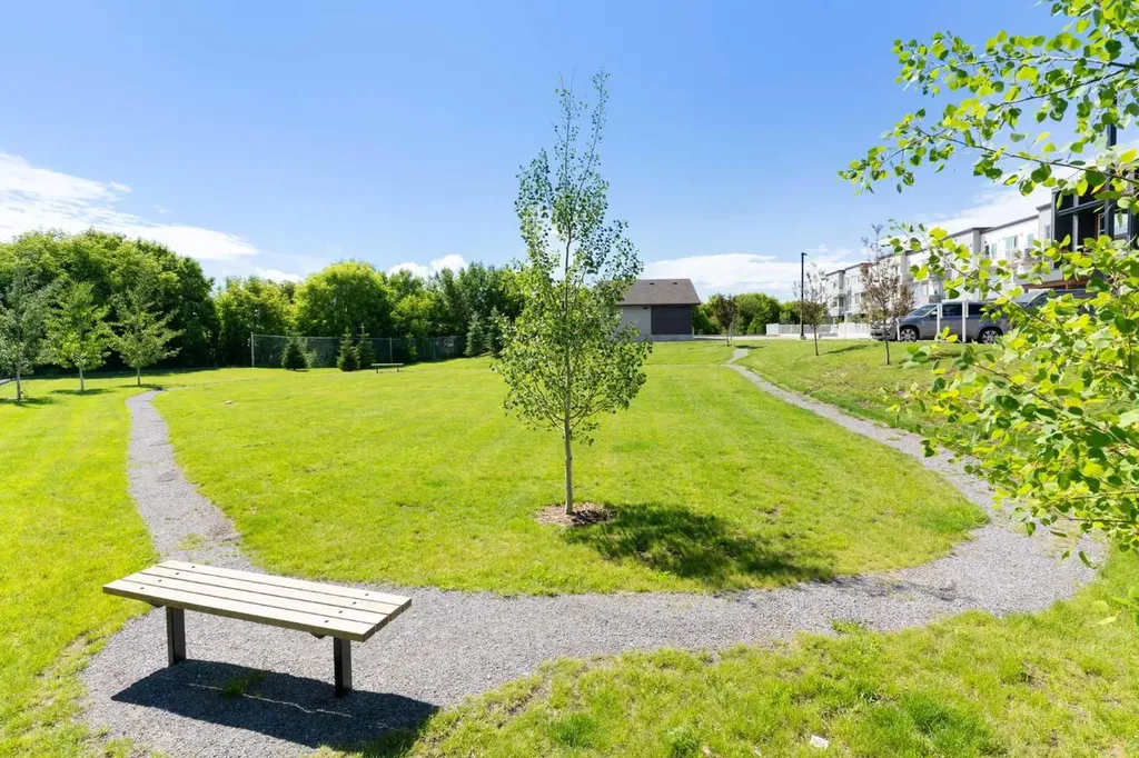 1605 17 Street SE Calgary AB T2G2L7