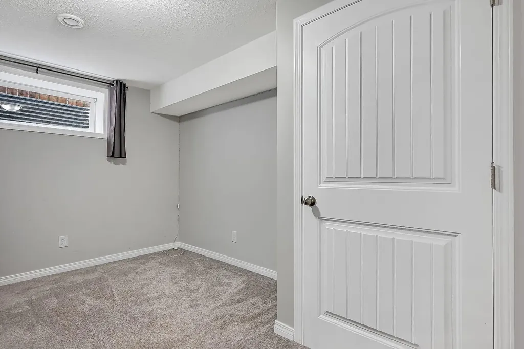 8522 102 Avenue Grande Prairie AB T8X0B5