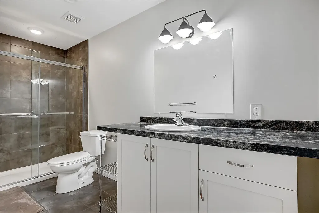8522 102 Avenue Grande Prairie AB T8X0B5