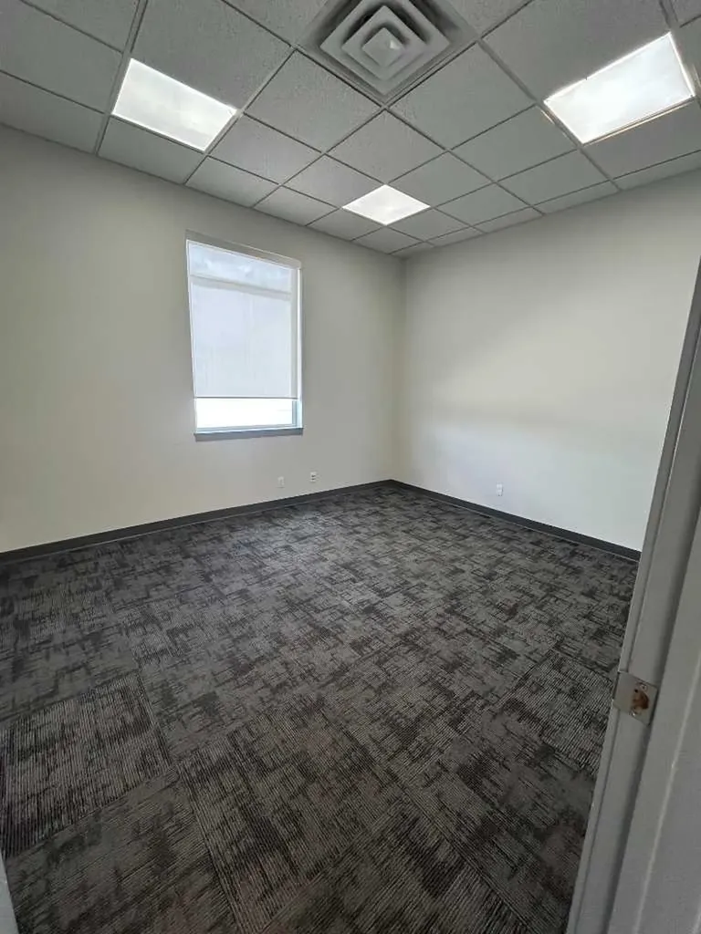 1025 36 Street N Lethbridge AB T1H 6L5