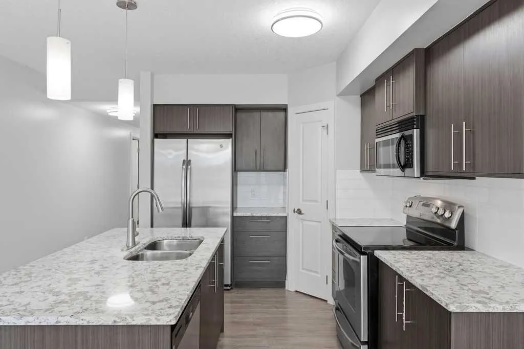 15207 1 Street SE Calgary AB T2X 2A2