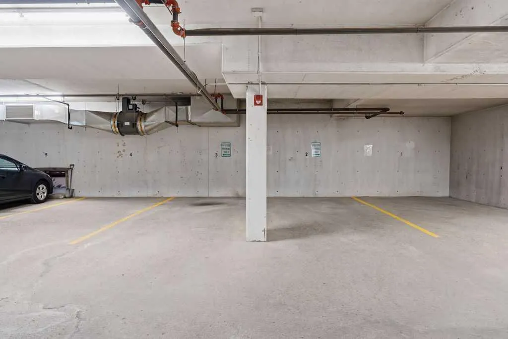 15207 1 Street SE Calgary AB T2X 2A2