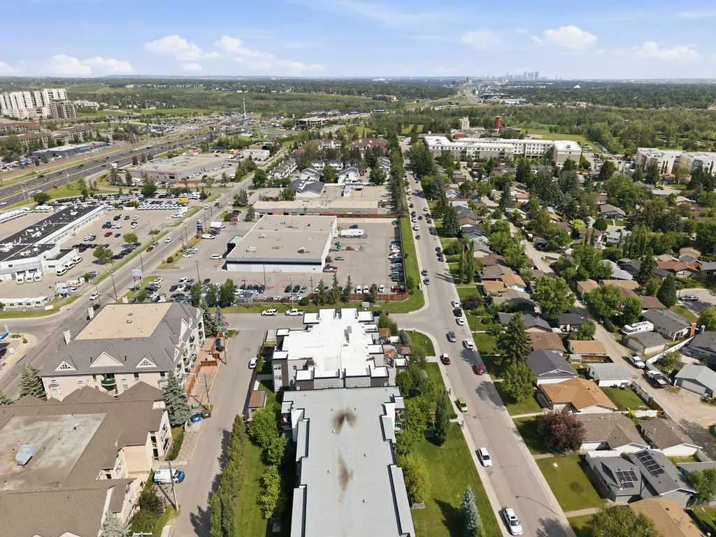 15207 1 Street SE Calgary AB T2X 2A2