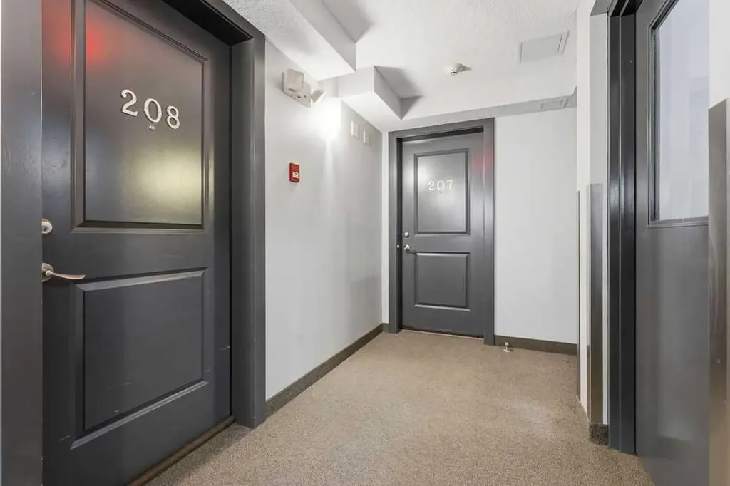 15207 1 Street SE Calgary AB T2X 2A2