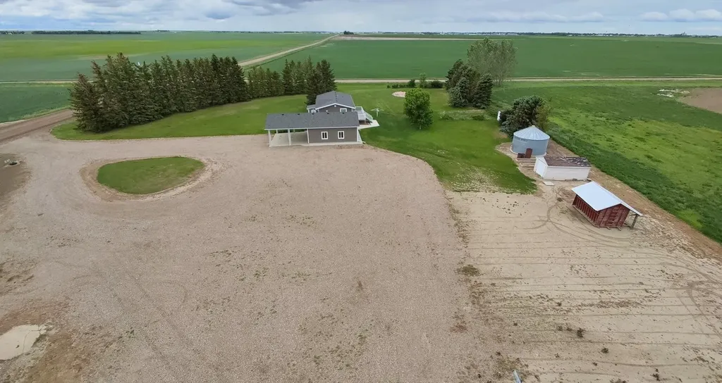 112004 Range Road 105 Rural Forty Mile No. 8 County Of AB T0K 0G0