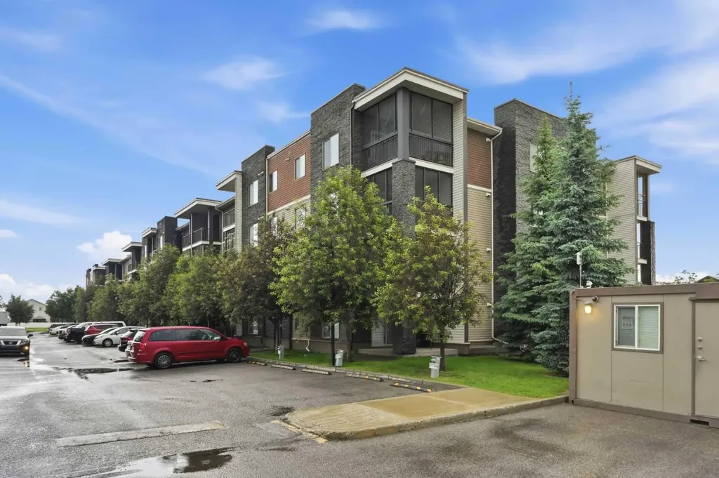 7110 80 Avenue NE Calgary AB T3J 0N4