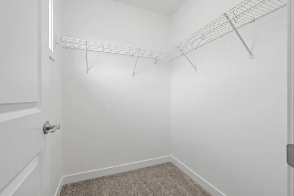 25 Wildwoods Court SW Airdrie AB T4B 5V7