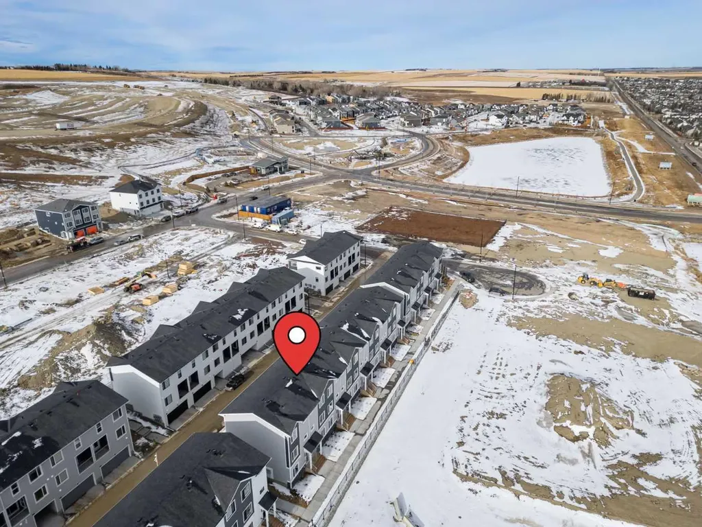 25 Wildwoods Court SW Airdrie AB T4B 5V7