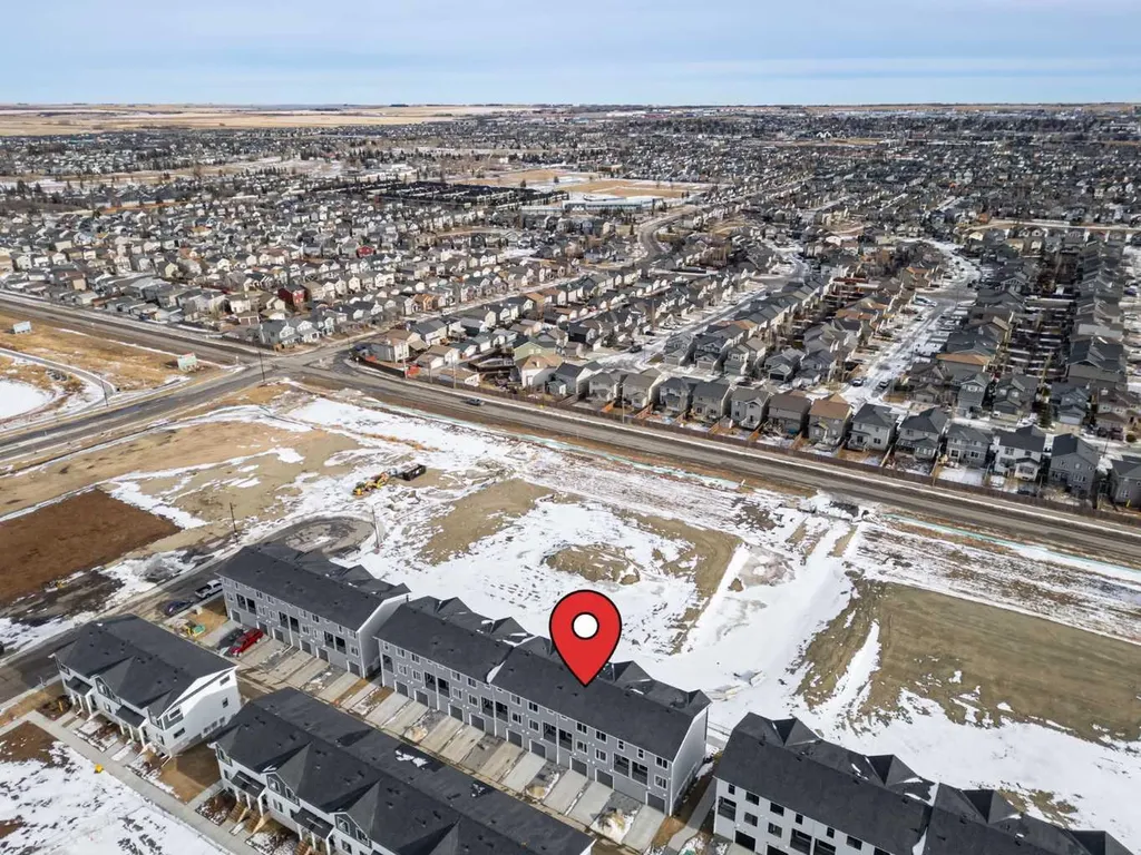 25 Wildwoods Court SW Airdrie AB T4B 5V7