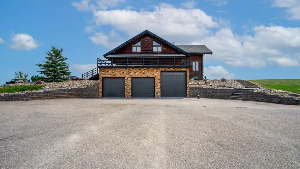 37311 Range Road 283 Rural Red Deer County AB T4E 1Z1
