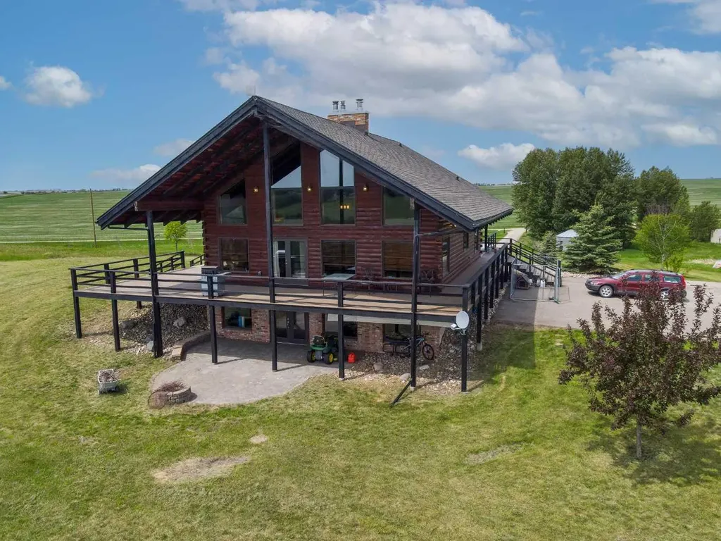 37311 Range Road 283 Rural Red Deer County AB T4E 1Z1