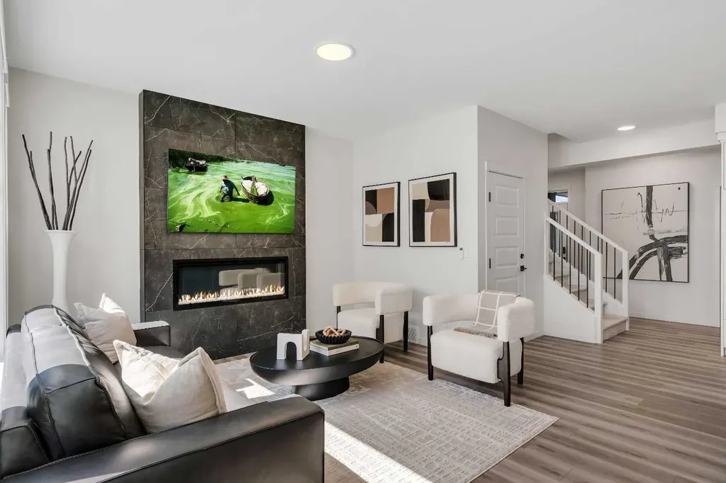 48 Lucas Passage NW Calgary AB T3P 2E3