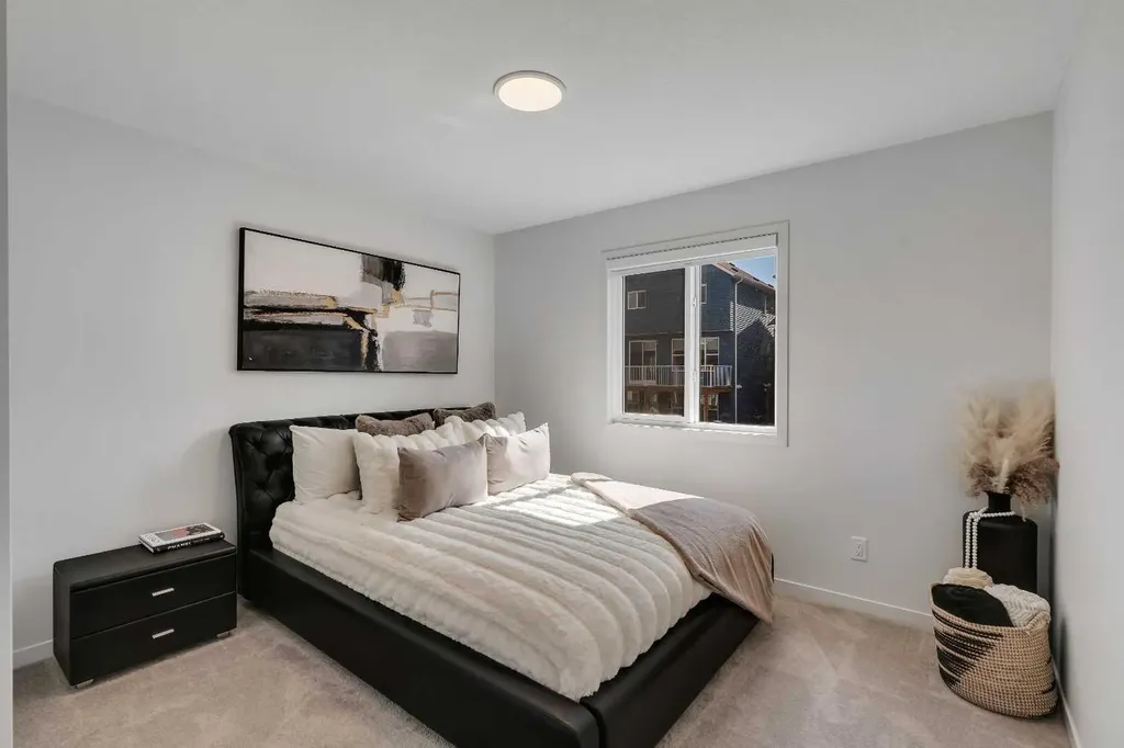 48 Lucas Passage NW Calgary AB T3P 2E3