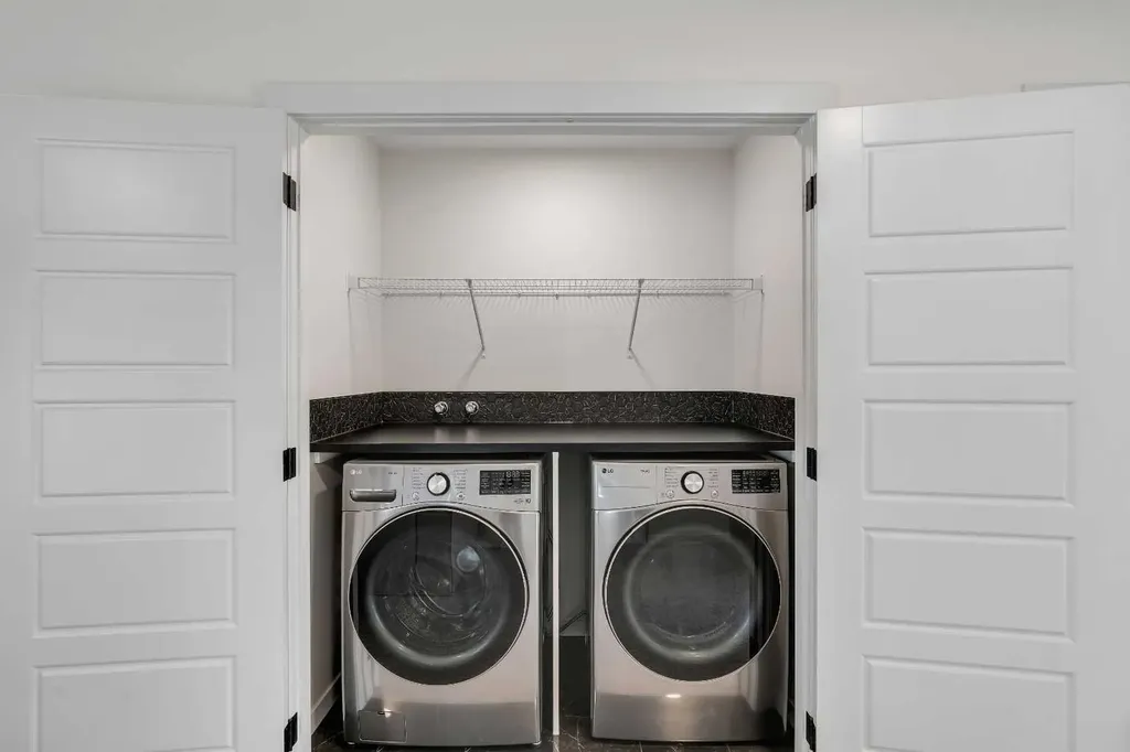 48 Lucas Passage NW Calgary AB T3P 2E3