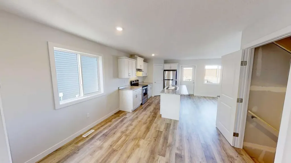 9508 113 Avenue Clairmont AB T8X0T2
