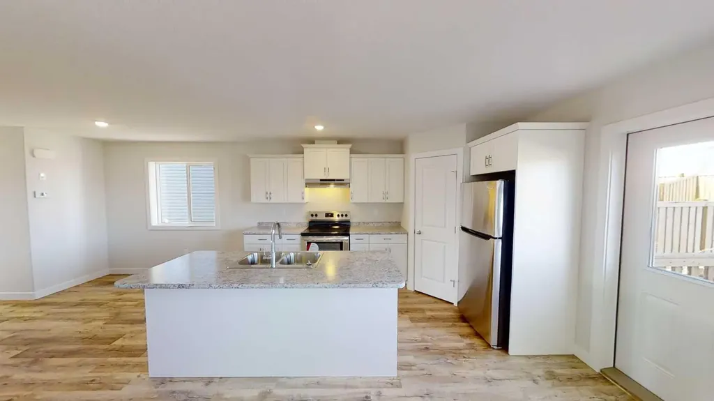 9508 113 Avenue Clairmont AB T8X0T2