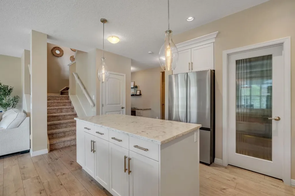 369 Clydesdale Way Cochrane AB T4C 0X2